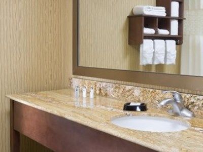 Hotel Hampton 3*